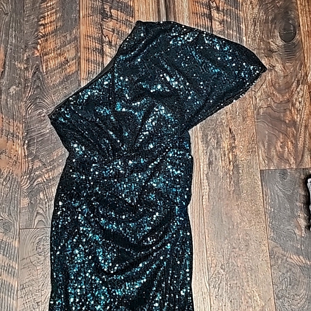 Holiday dress